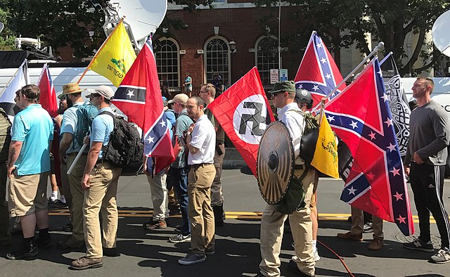 640px-Charlottesville_'Unite_the_Right'_Rally_(35780274914)_crop.jpg